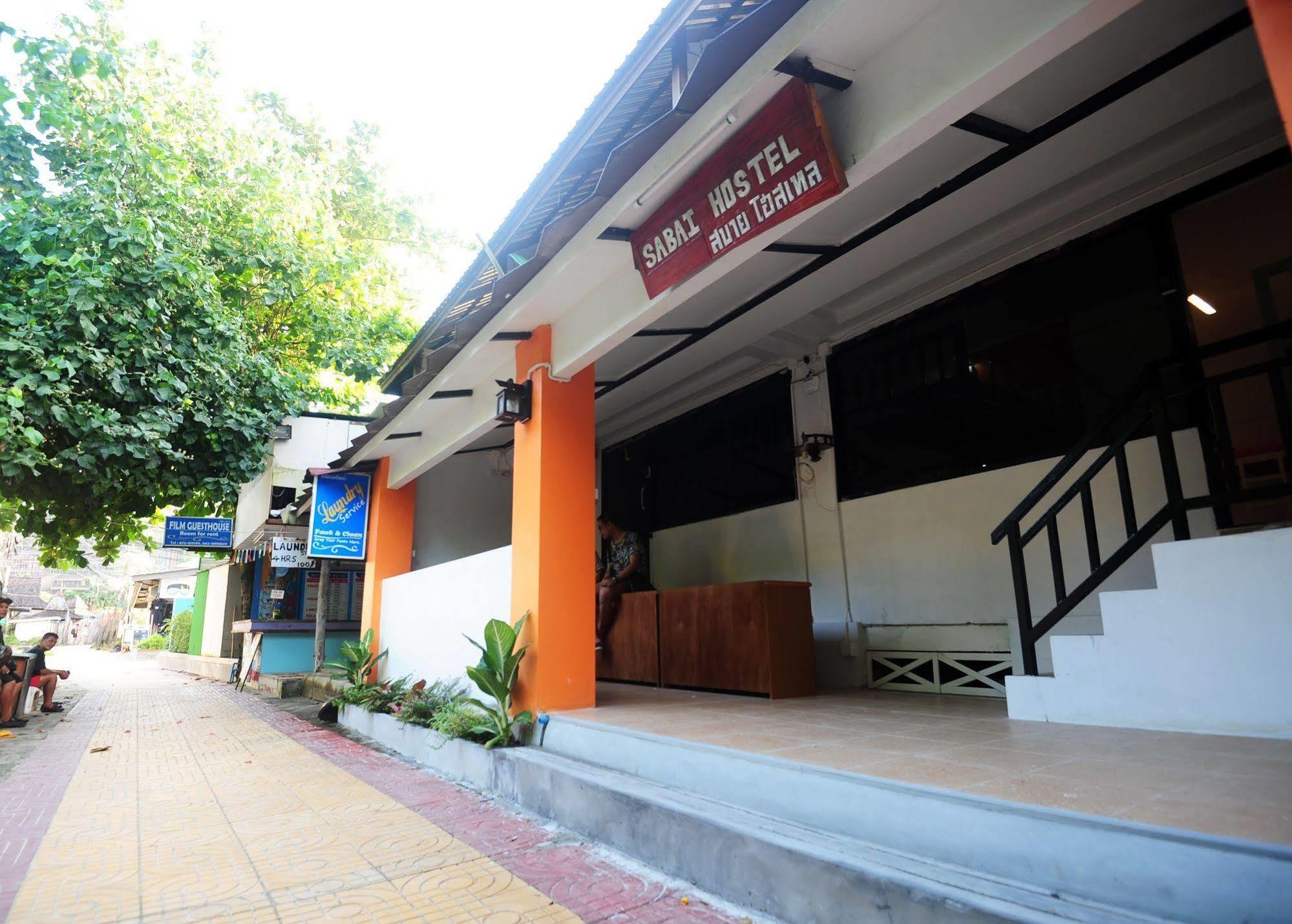 Sabai Hostel Phi Phi Don Exterior photo